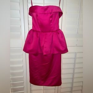 Victor Costa Fuchsia cocktail strapless dress. Size 4